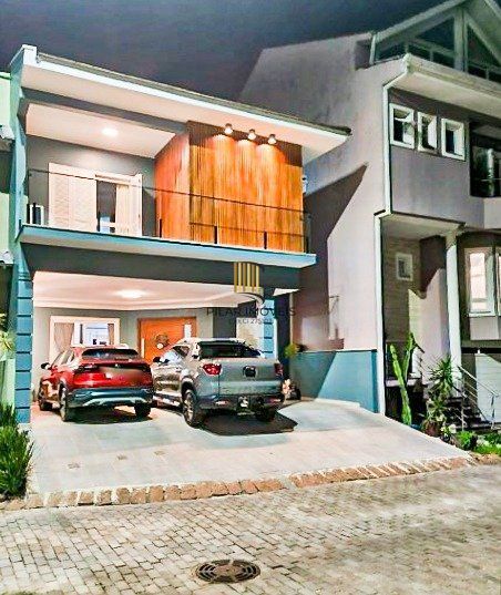 Casa de Condomínio 3 dormitórios no bairro Sarandi