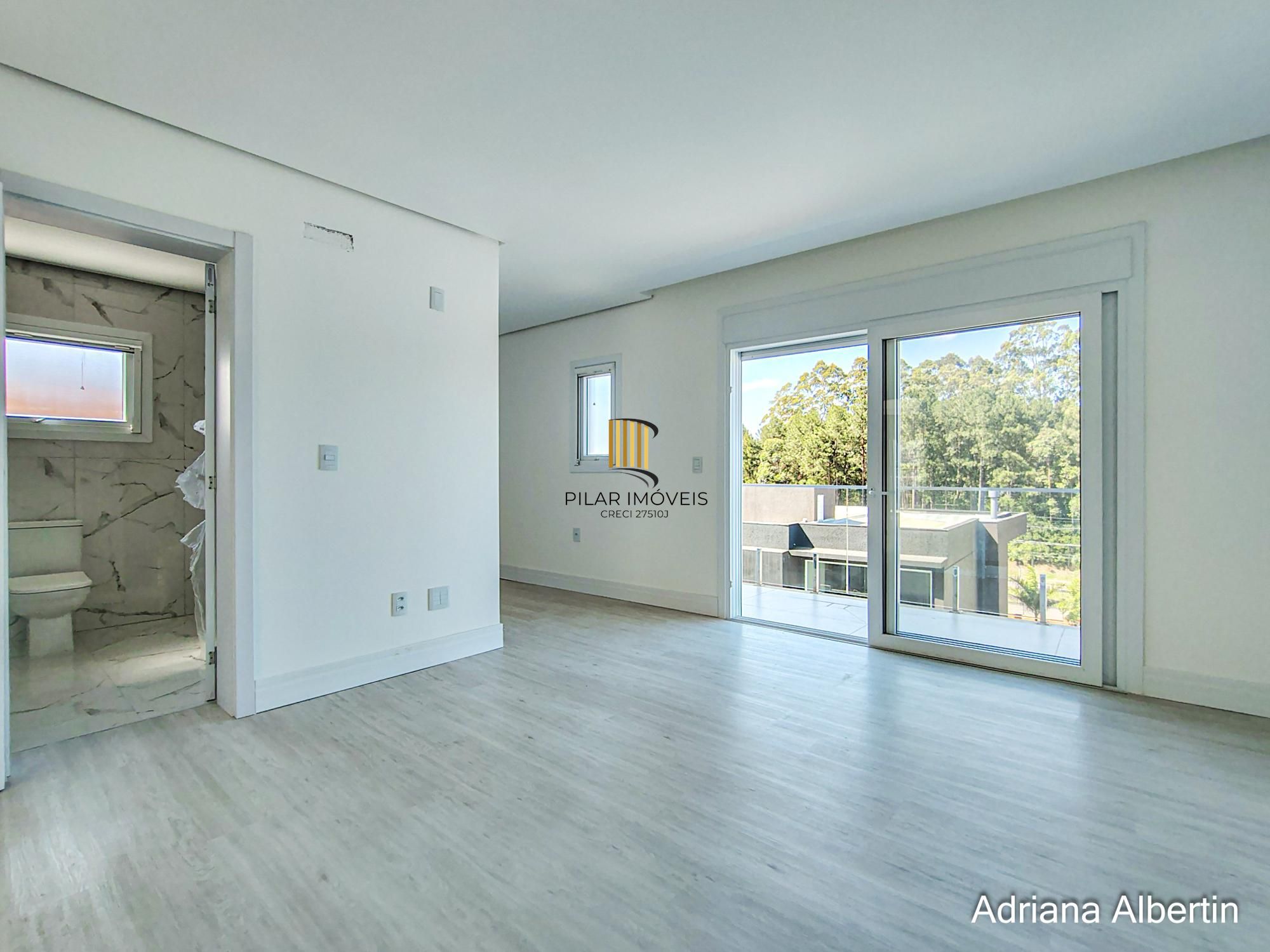 Casa Condominio para Venda - 292m², 4 dormitórios, sendo 4 suites, 2 vagas - Alphaville