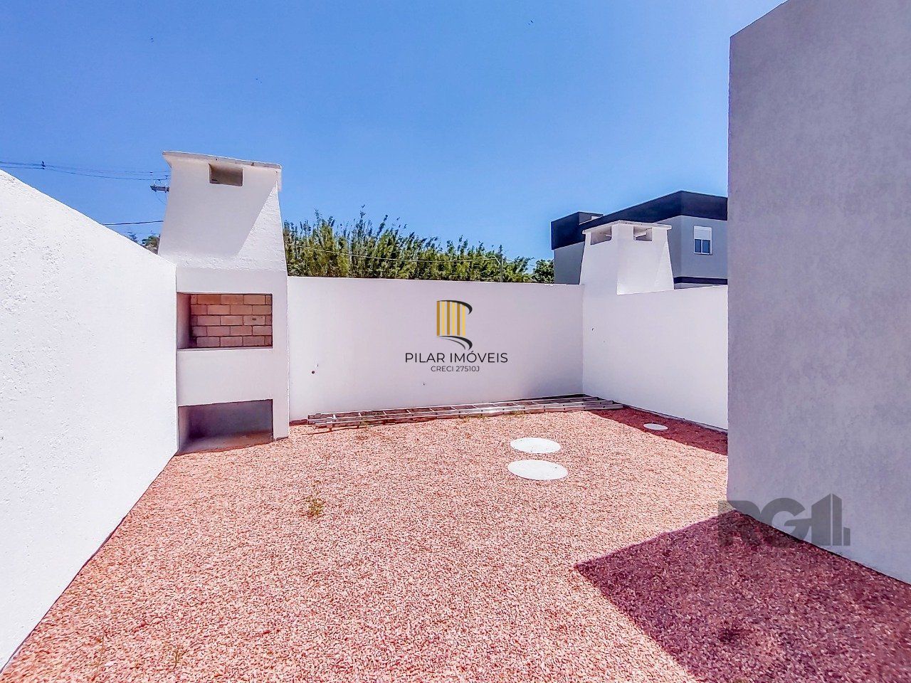 Casa Condominio 3 Dormitório(s) Bairro Campo Novo