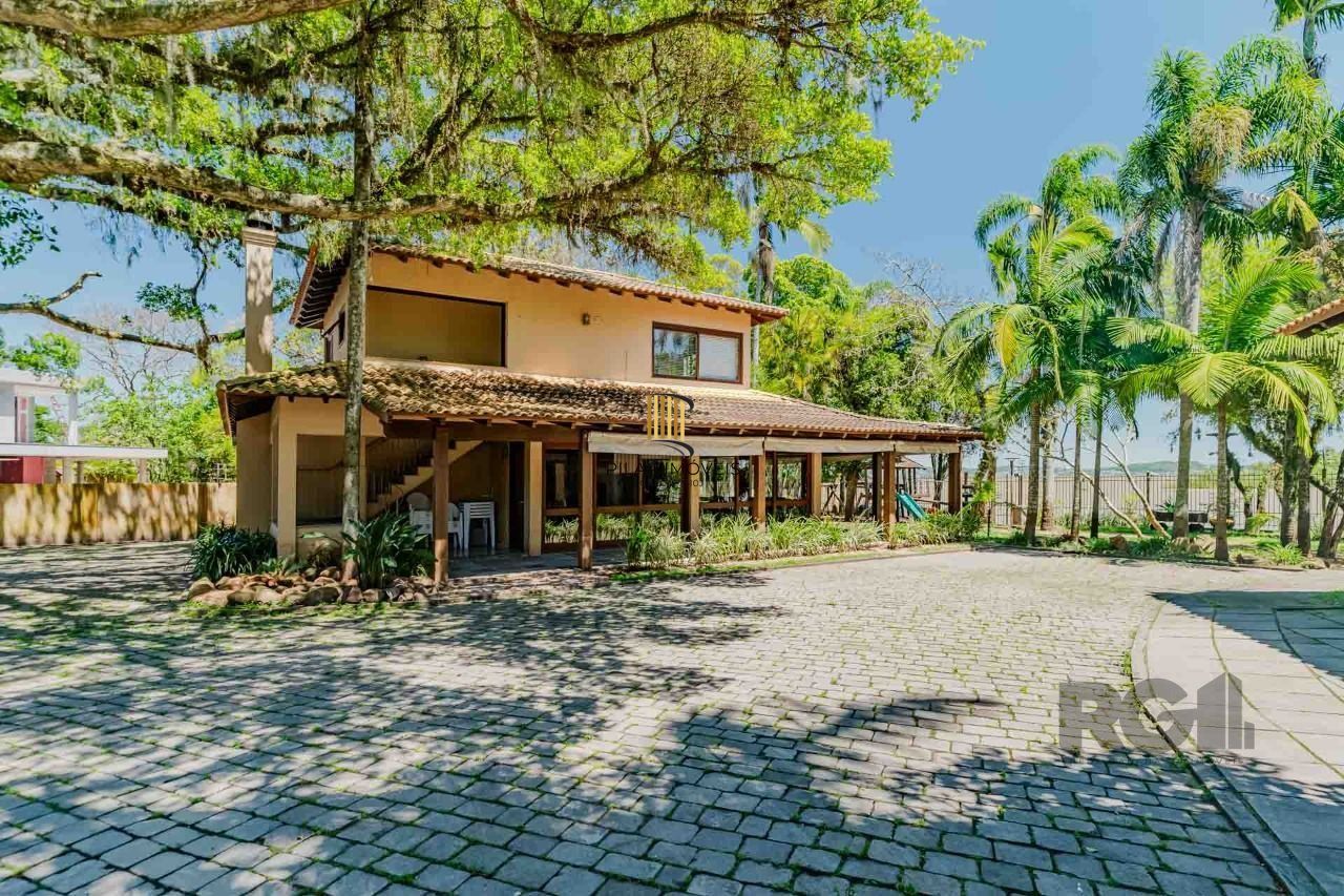 Casa de Condomínio 3 dormitórios no bairro Tristeza