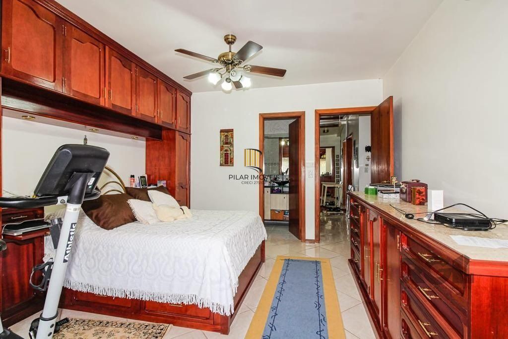 Casa 3 dormitórios no bairro Tristeza