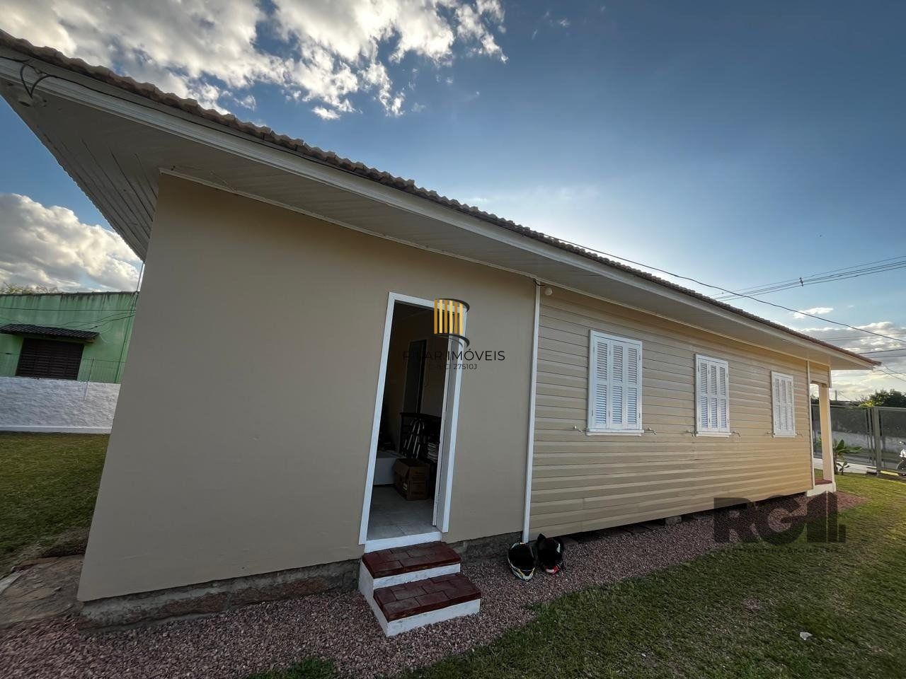 Casa 3 dormitórios no bairro Belém Novo