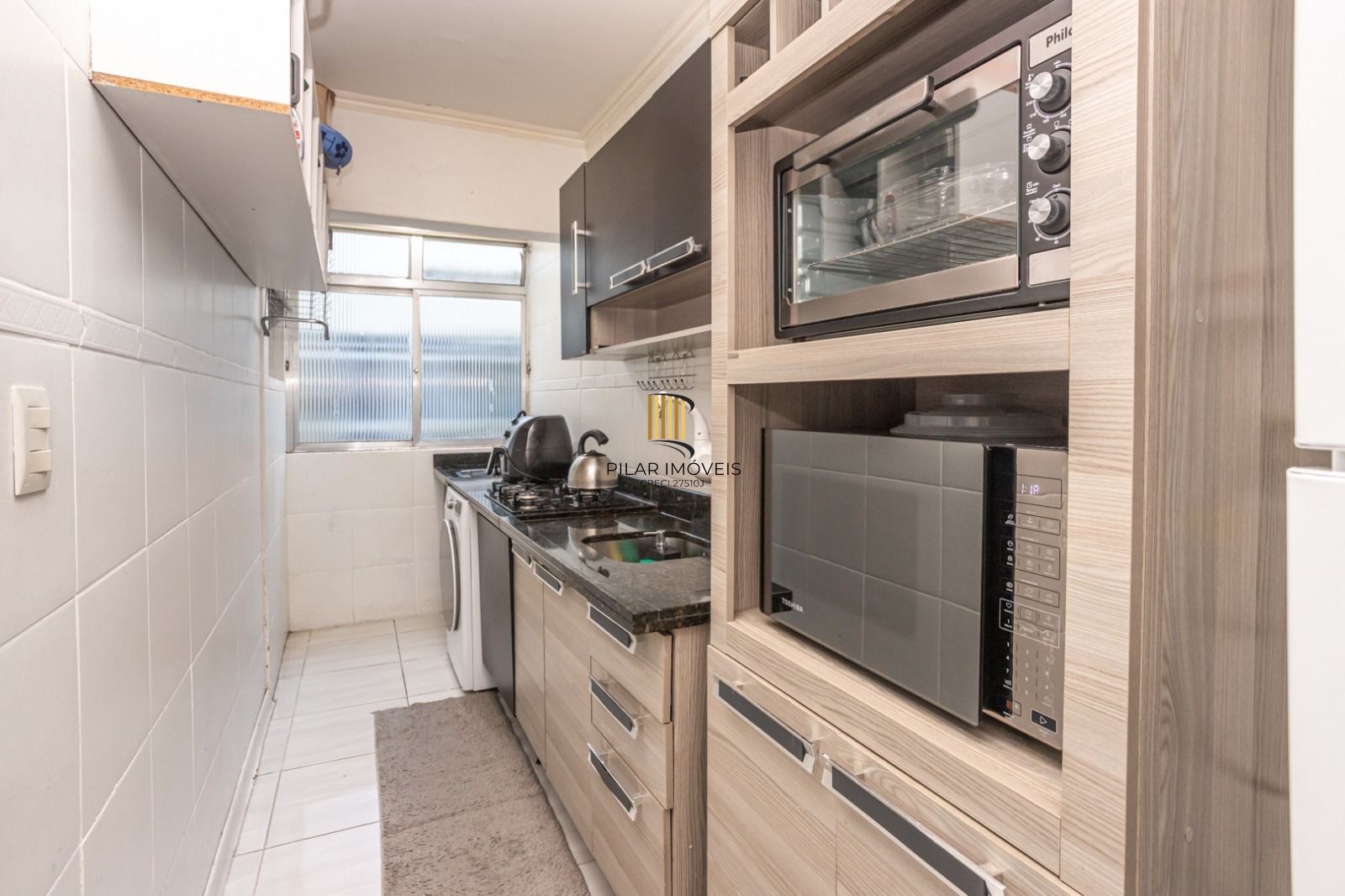Apartamento com 02 quartos no Bairro Sarandi
