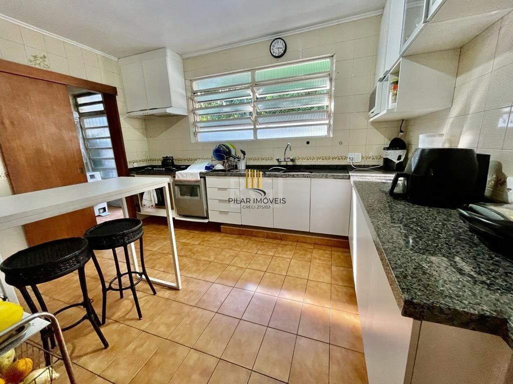 Casa Condominio para Venda - 187.9m², 4 dormitórios, sendo 1 suites, 2 vagas - Pedra Redonda, Porto Alegre