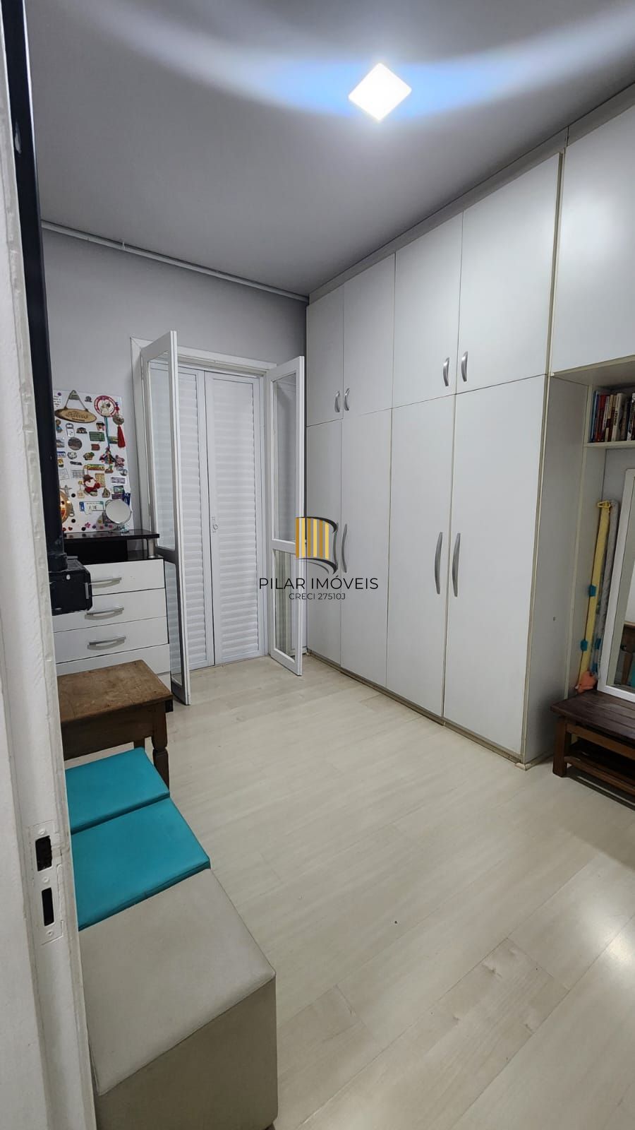 Apartamento com 02 Quartos e 01 Banheiro no Bairro Petrópolis em Porto Alegre