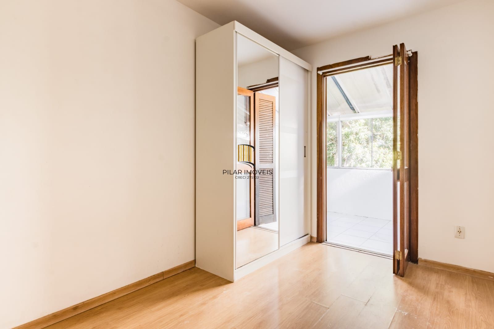 Casa para Venda - 227.93m², 3 dormitórios, 1 suite, 2 vagas - Chácara das Pedras