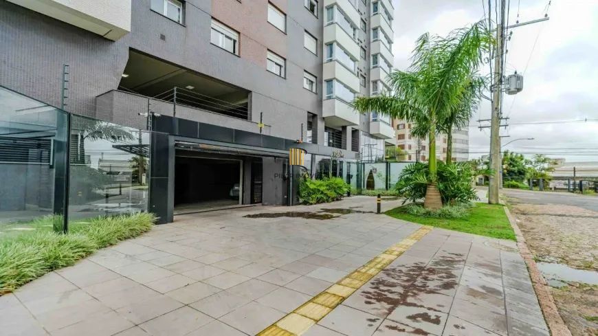 Impecável apartamento 03 dormitórios, 01 suíte - 87m² privativos, condomínio completa infra no Bairro Santa Tereza - Vaga dupla coberta.