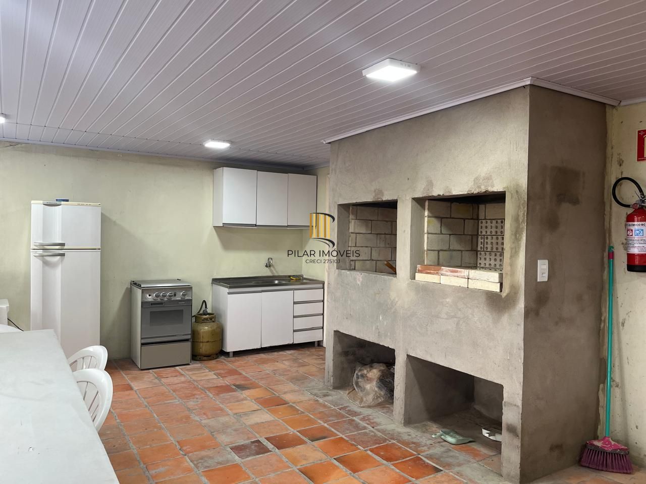 Apartamento a venda no bairro Cristal composto de dois dormitórios