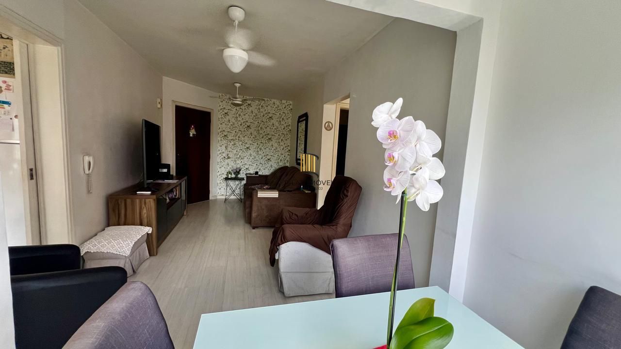 Apartamento 3 dormitórios 1 vaga 70m2 no bairro Cavalhada.