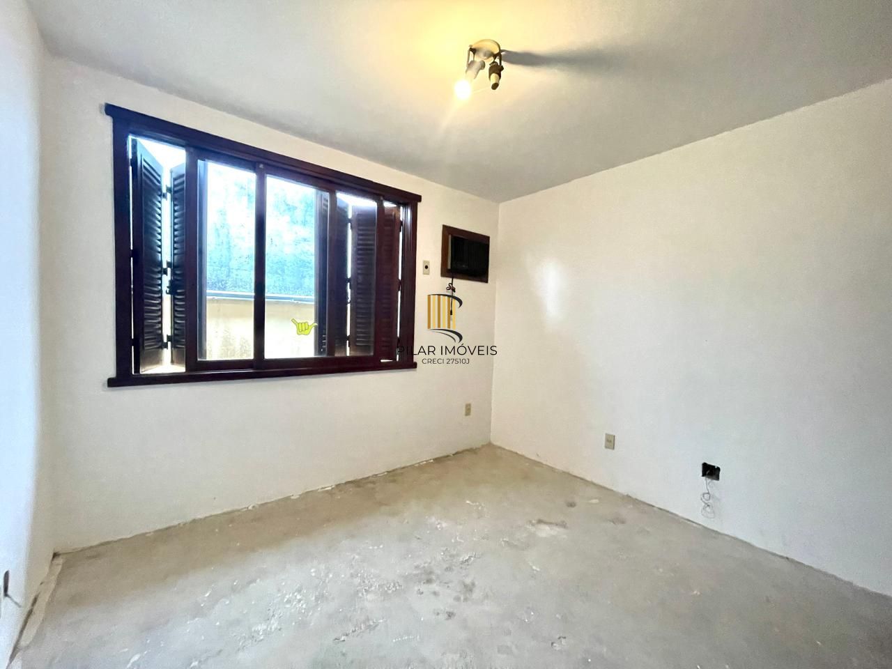 Casa Residencial de 3 Quartos e 1 Suíte no Jardim Isabel Poa/RS