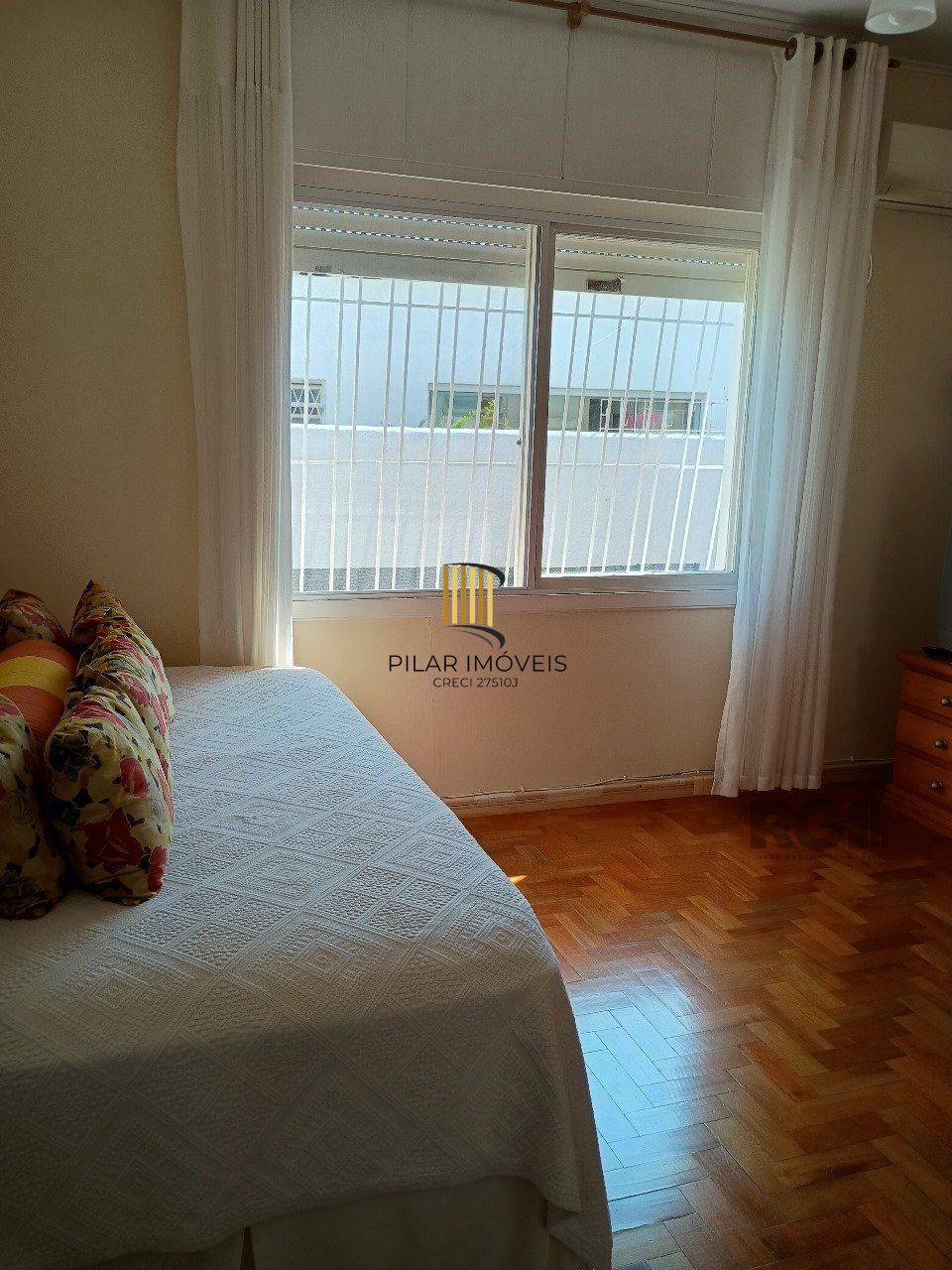 Casa Condominio para Venda 3 dormitórios, sendo 1 suites, 2 vagas - Tristeza