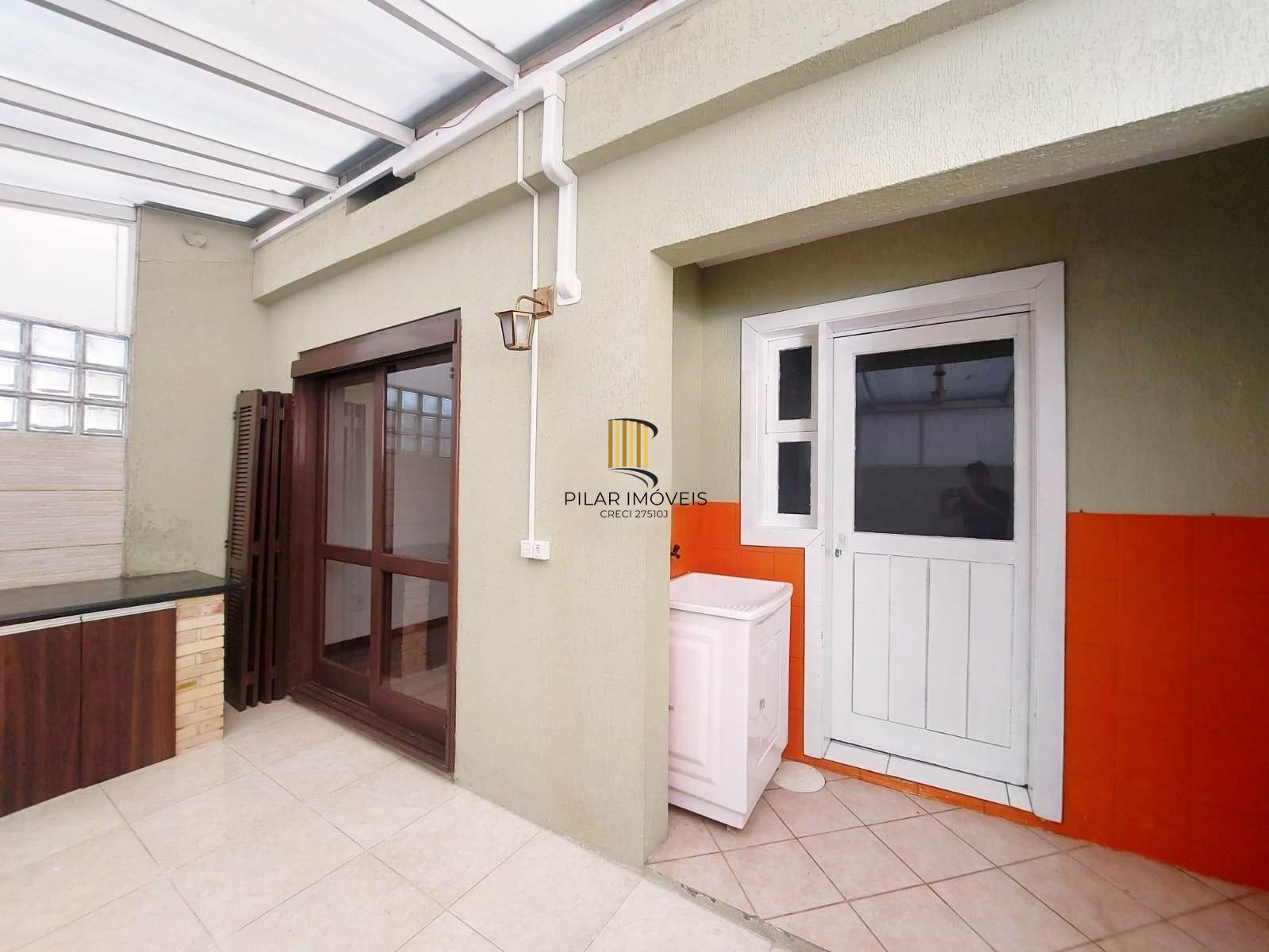 Casa em condomínio, 2 quartos, 1 vaga, bairro, 104m² Camaquã Porto Alegre