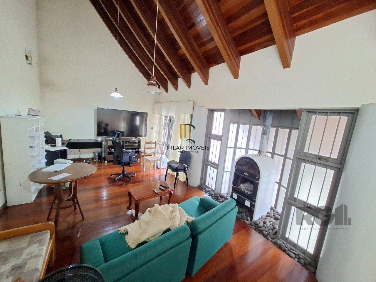 Casa com 537,00 m² com 04 dormitórios no Bairro Tristeza