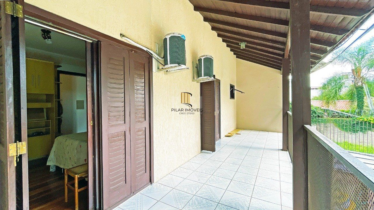 Casa 4 Suítes e 6 vagas de garagem no bairro Jardim Itu