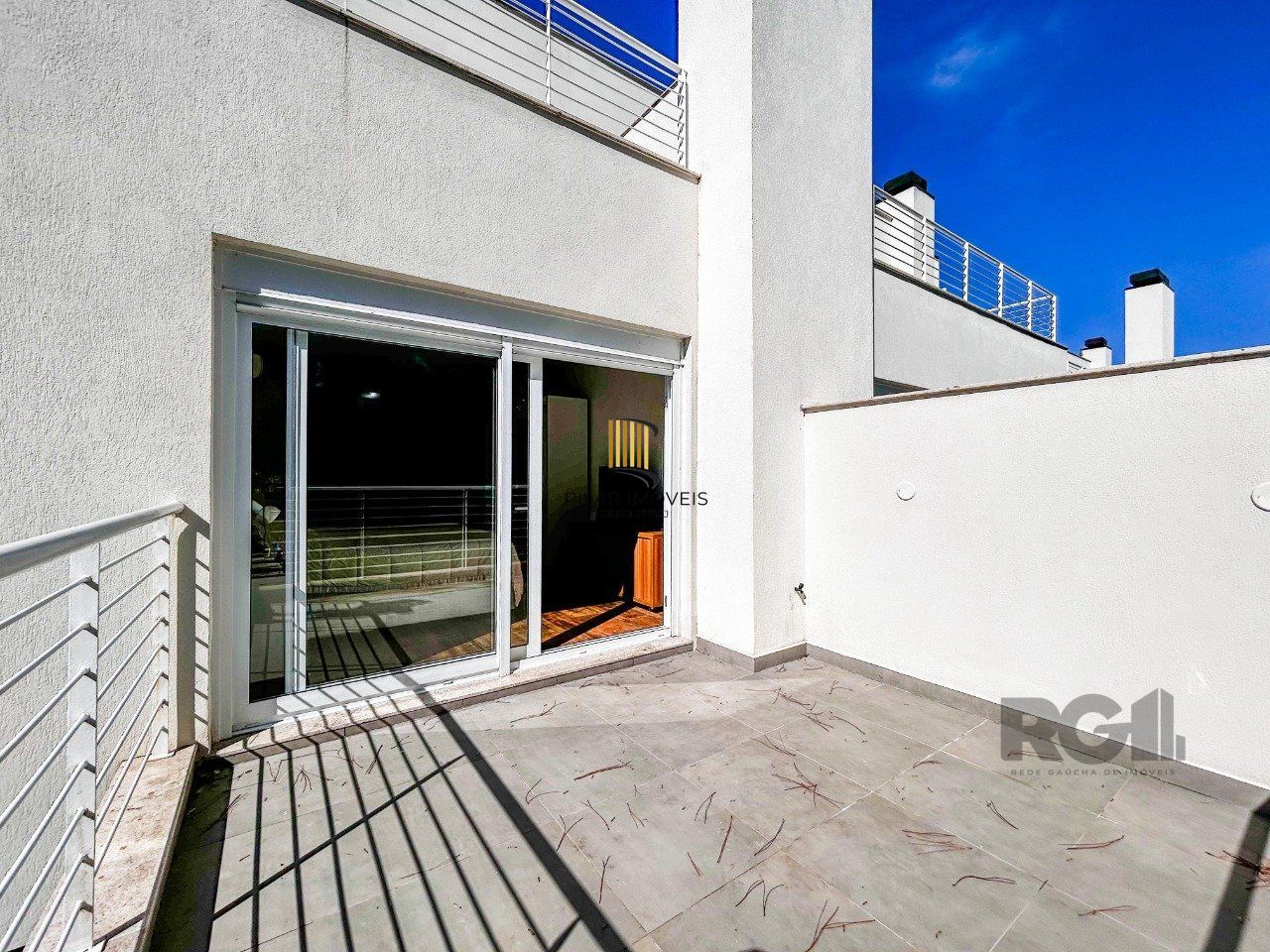 Casa Condominio 3 Dormitório(s) Bairro Pedra Redonda
