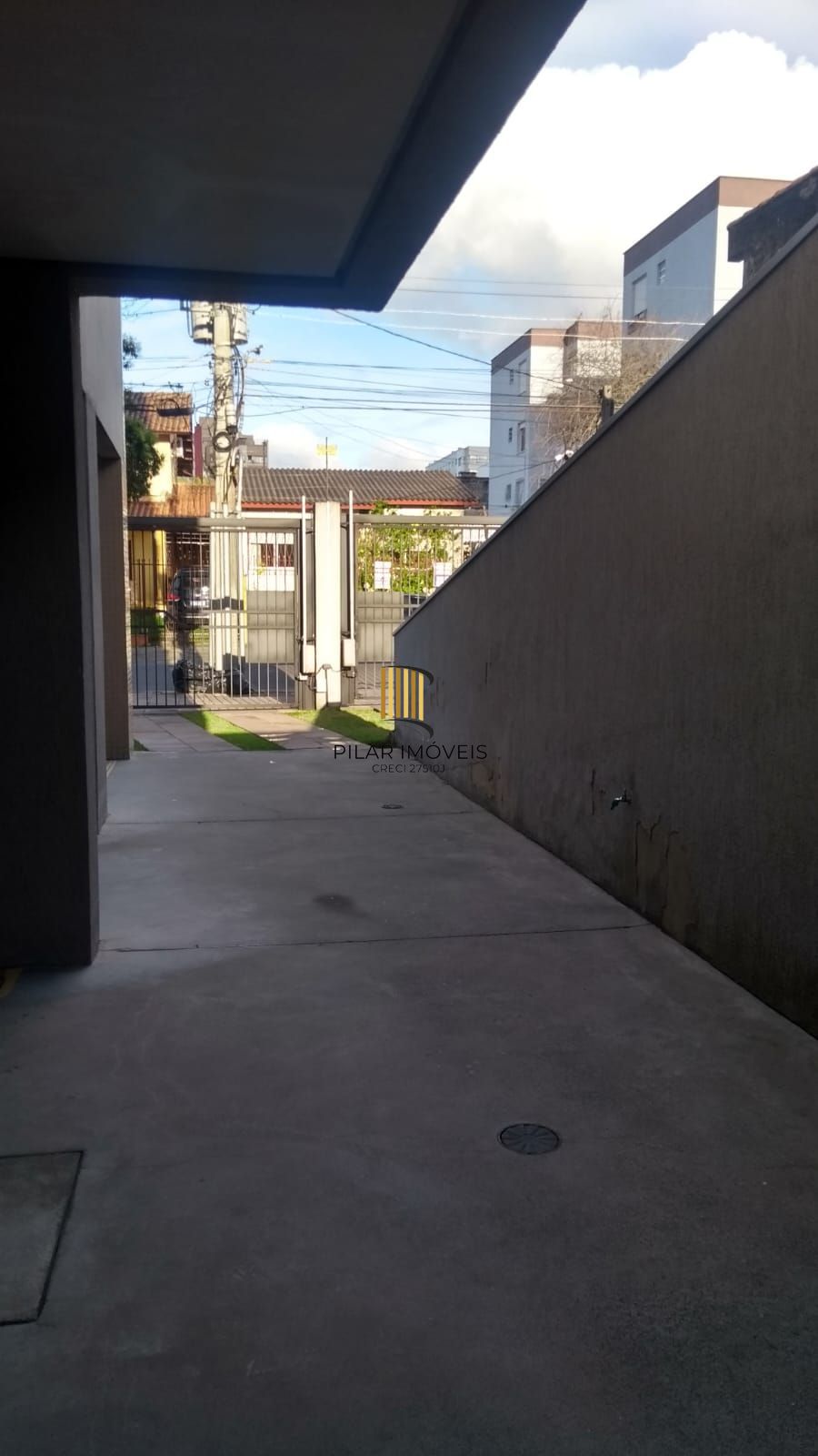 Apartamento com 02 quartos (01 suíte) e 03 Vagas no Bairro Cristo Redentor