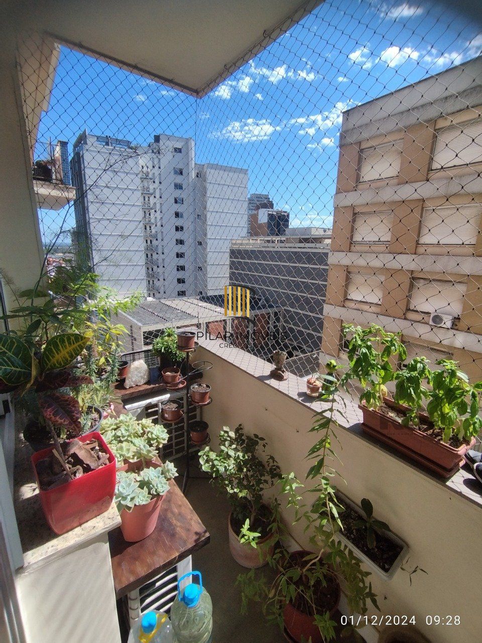 Apartamento com 3 quartos, sacada - 98m² no Centro Histórico, Porto Alegre/RS