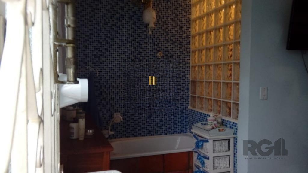 Apartamento de 01 dormitórios no Bairro Menino Deus