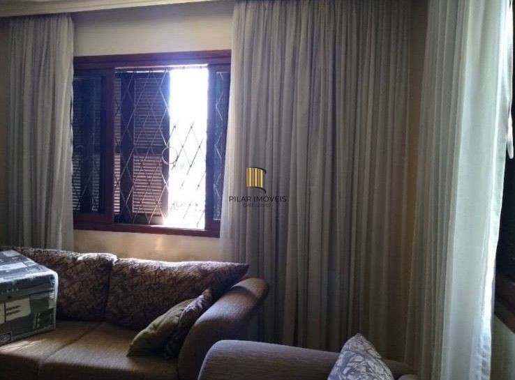 Casa Ampla no Jardim Carvalho com 4 dormitórios