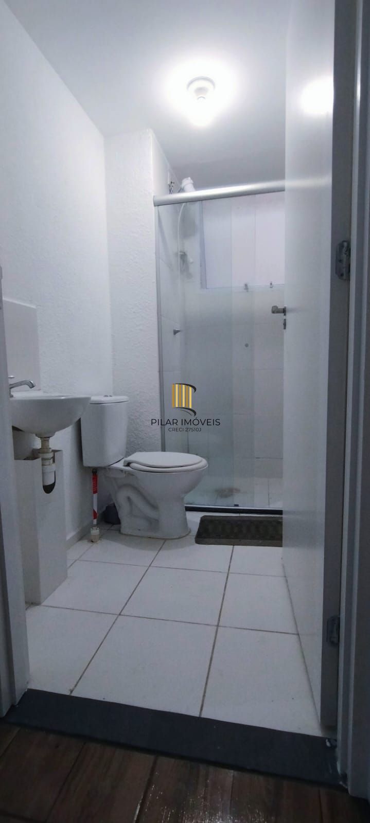 Apartamento com 02 quartos e 01 vaga no Bairro Sarandi
