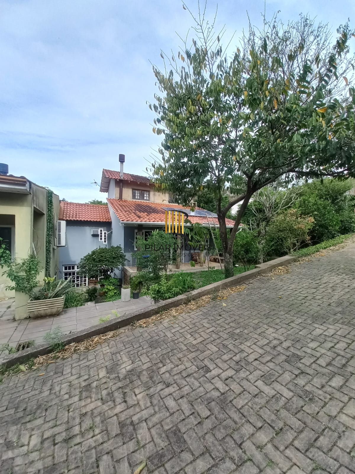 Ampla residência próximo do CEITEC e UFRGS