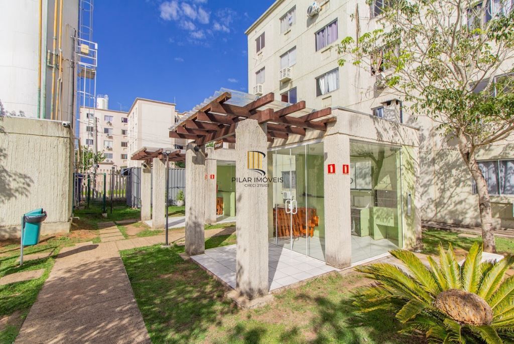 Apartamento de 2 Quartos e 01 vaga fixa no Bairro Jardim Leopoldina em Porto Alegre