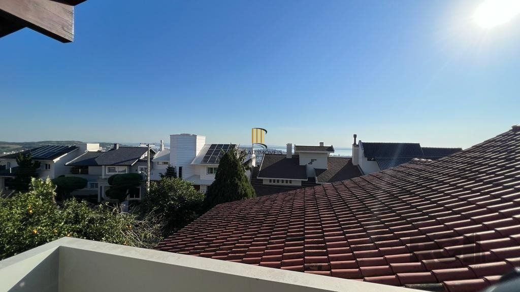 Casa de Condomínio 4 dormitórios no bairro Nonoai