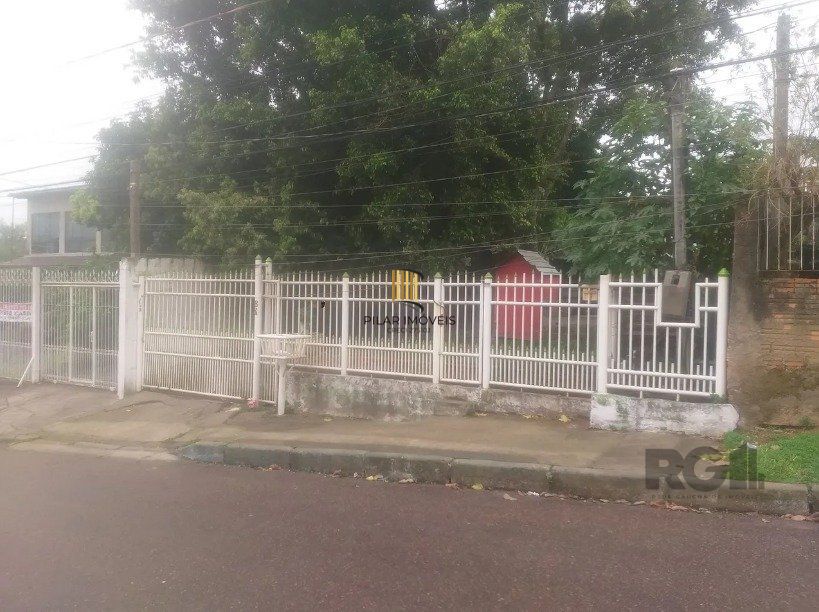 Casa 3 dormitórios no bairro Santa Rosa de Lima