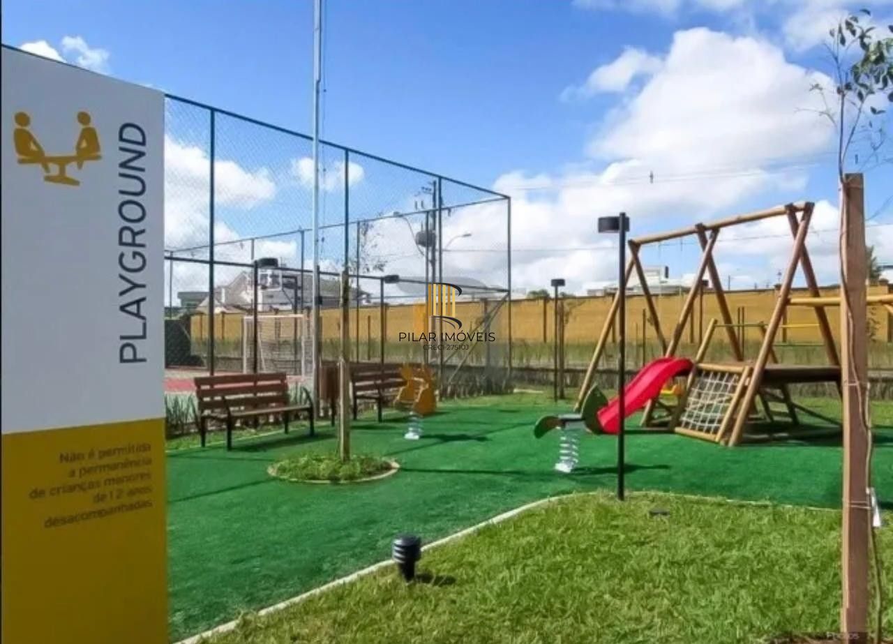 CASA EM CONDOMINIO TÉRREA,  3 SUÍTES 4 VAGAS DE GARAGEM, EM GRAVATAI RS