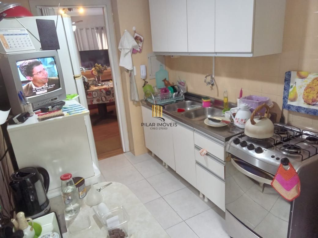 Apartamento de 3 dormitórios Bairro Teresópolis Porto Alegre RS !