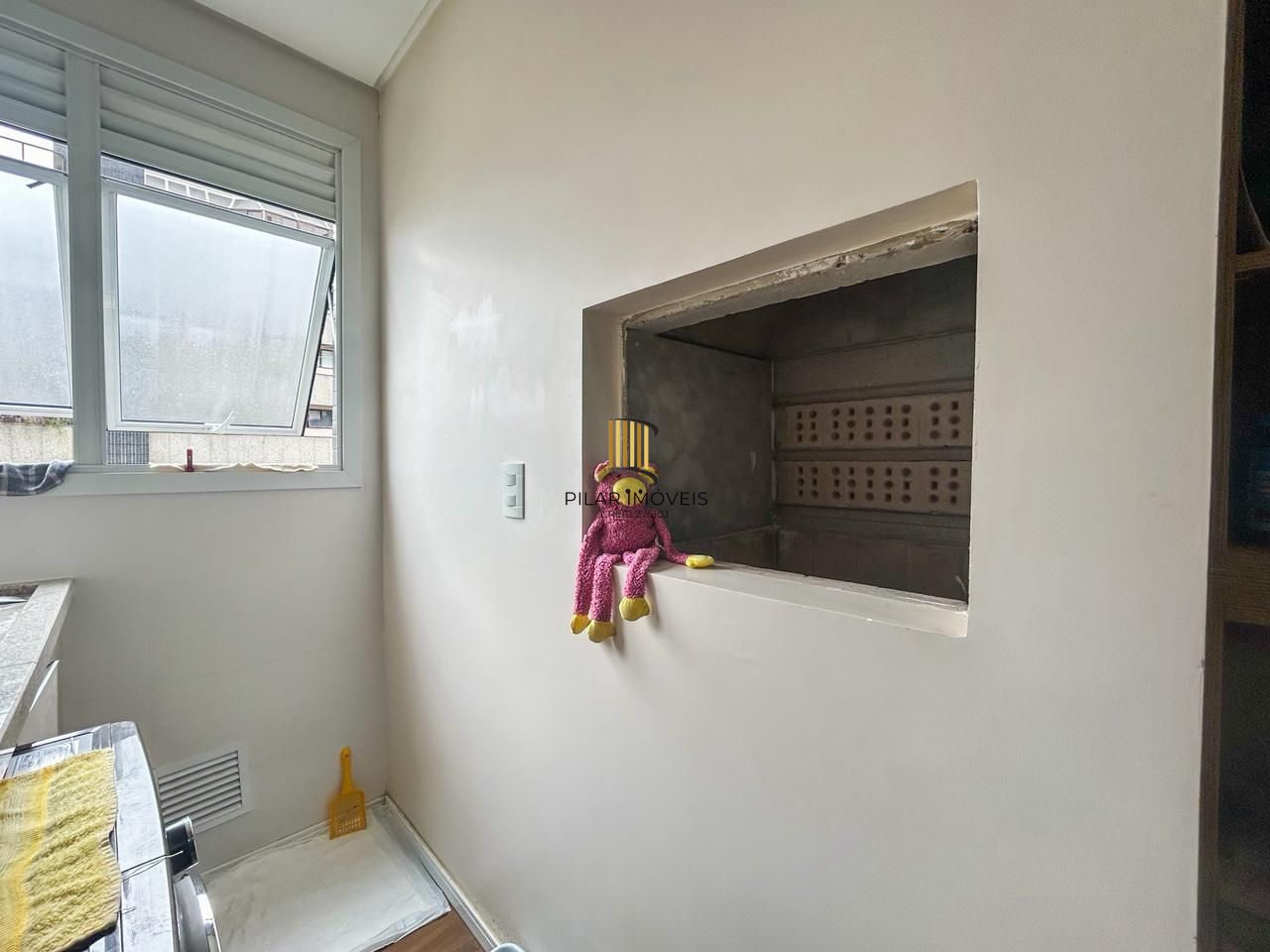 Impecável apartamento 03 dormitórios, 01 suíte - 87m² privativos, condomínio completa infra no Bairro Santa Tereza - Vaga dupla coberta.