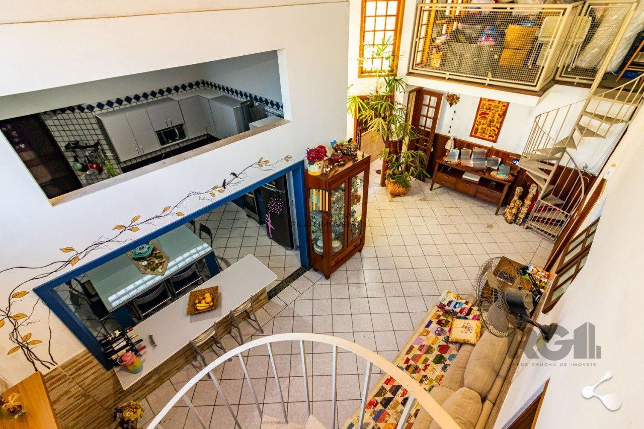 CASA, 4 DORMITÓRIOS, 3 SUÍTES, 2 VAGAS DE GARAGEM, BAIRRO IPANEMA, PORTO ALEGRE/RS