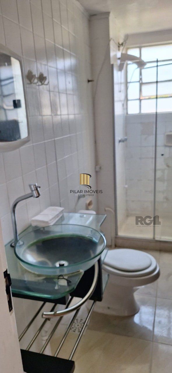Apartamento para Venda - 40,27m², 1 dormitório, 1 vaga - Glória