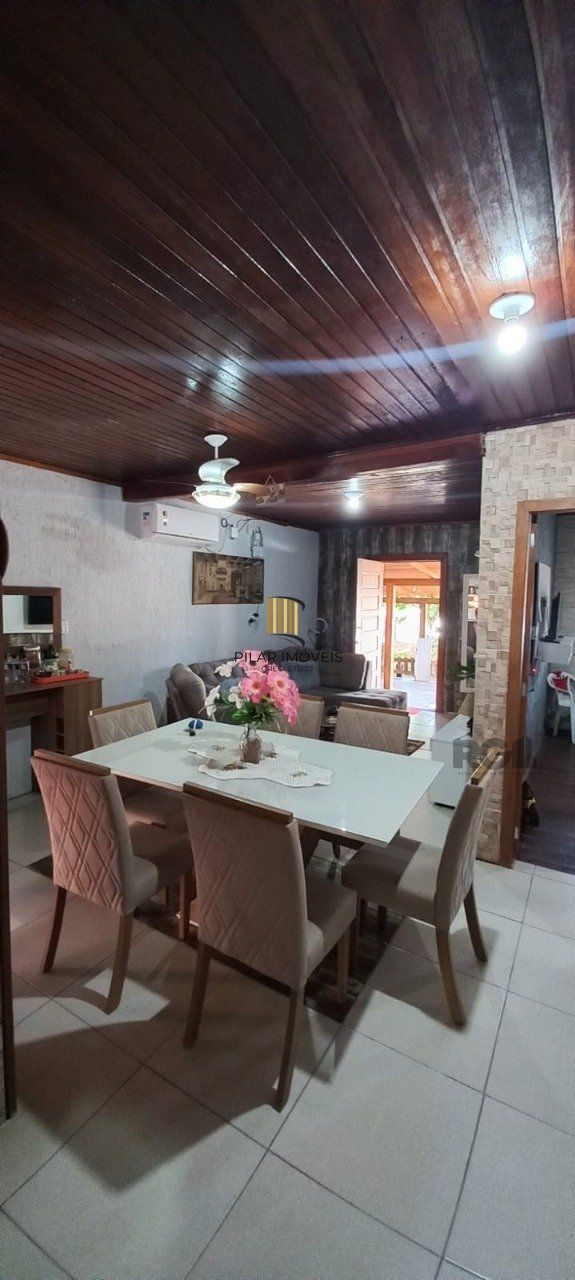 OPORTUNIDADE DE NEGOCIO, CASA A VENDA NA ZONA SUL, BAIRRO LAMI  