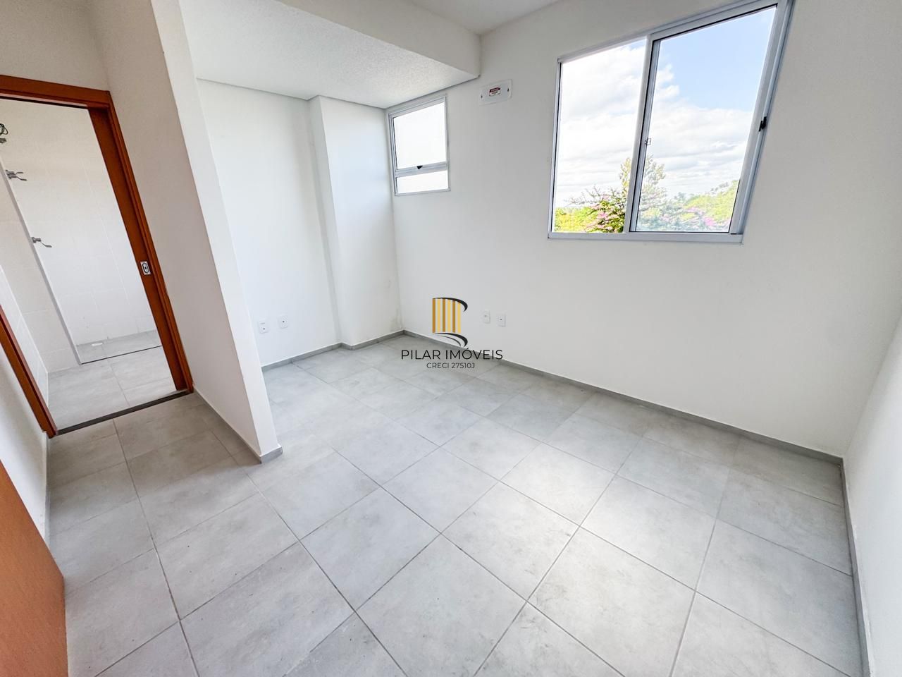 Apartamento térreo com 01 quartos e 01 vaga escriturada, Bairro Morro Santana, Porto Alegre