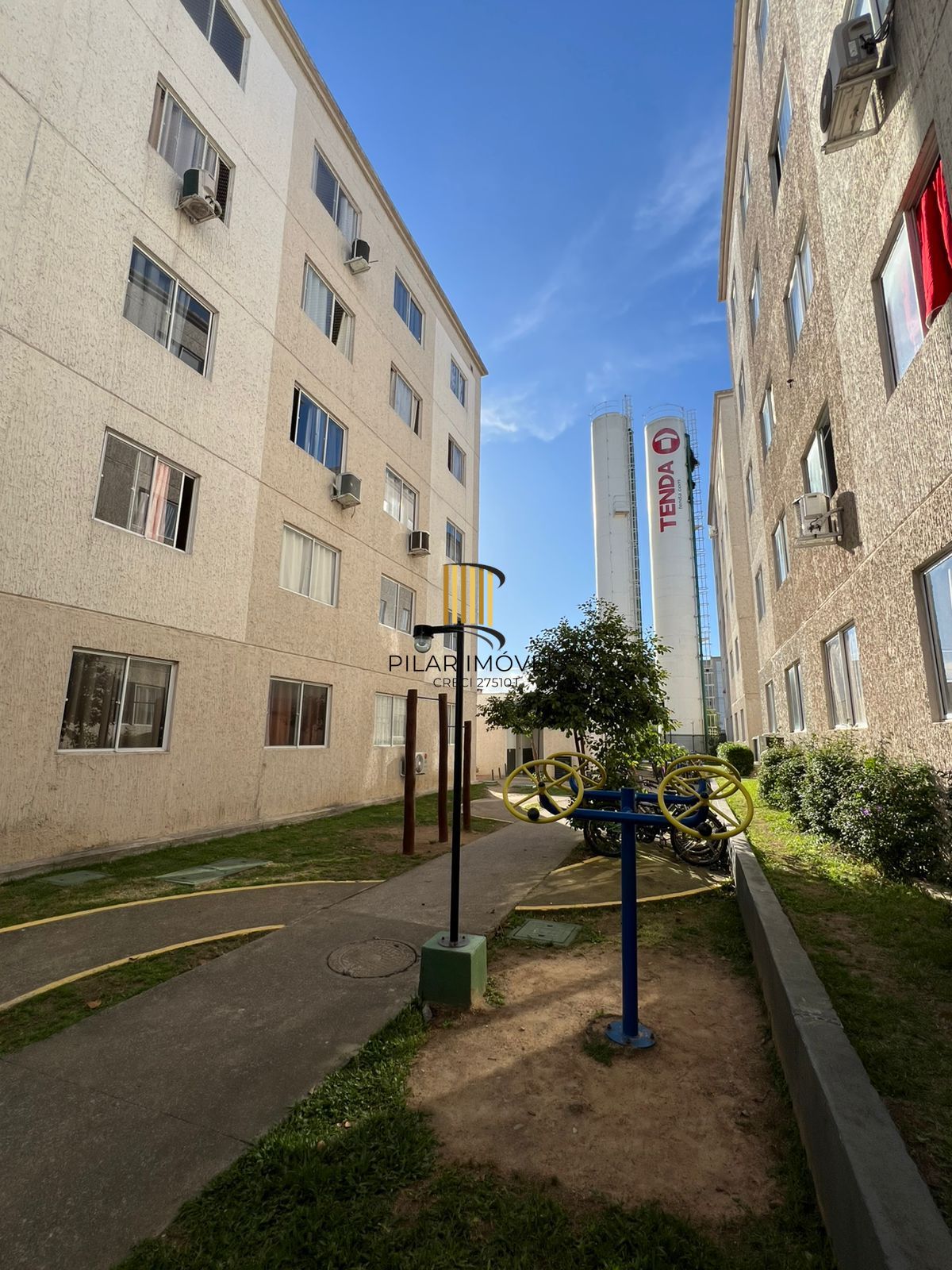 Apartamento Térreo com 02 quartos e 01 vaga no Bairro Restinga em Porto Alegre
