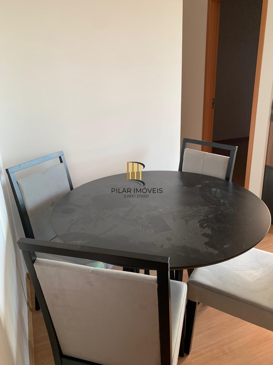 Apartamento com 02 quartos e 01 vaga no Bairro Morro Santana em Porto Alegre
