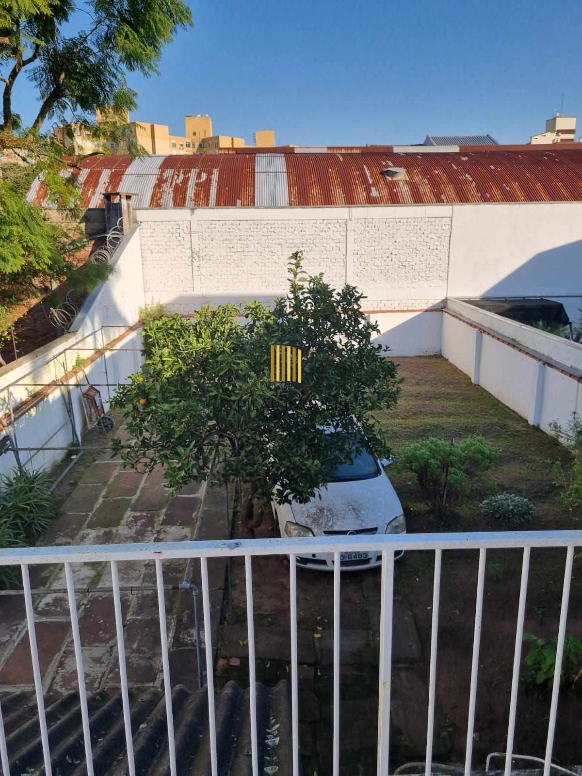 CASA 2 DORMITÓRIOS, 4 VAGAS PRÓXIMO AO BARRA SHOPPING