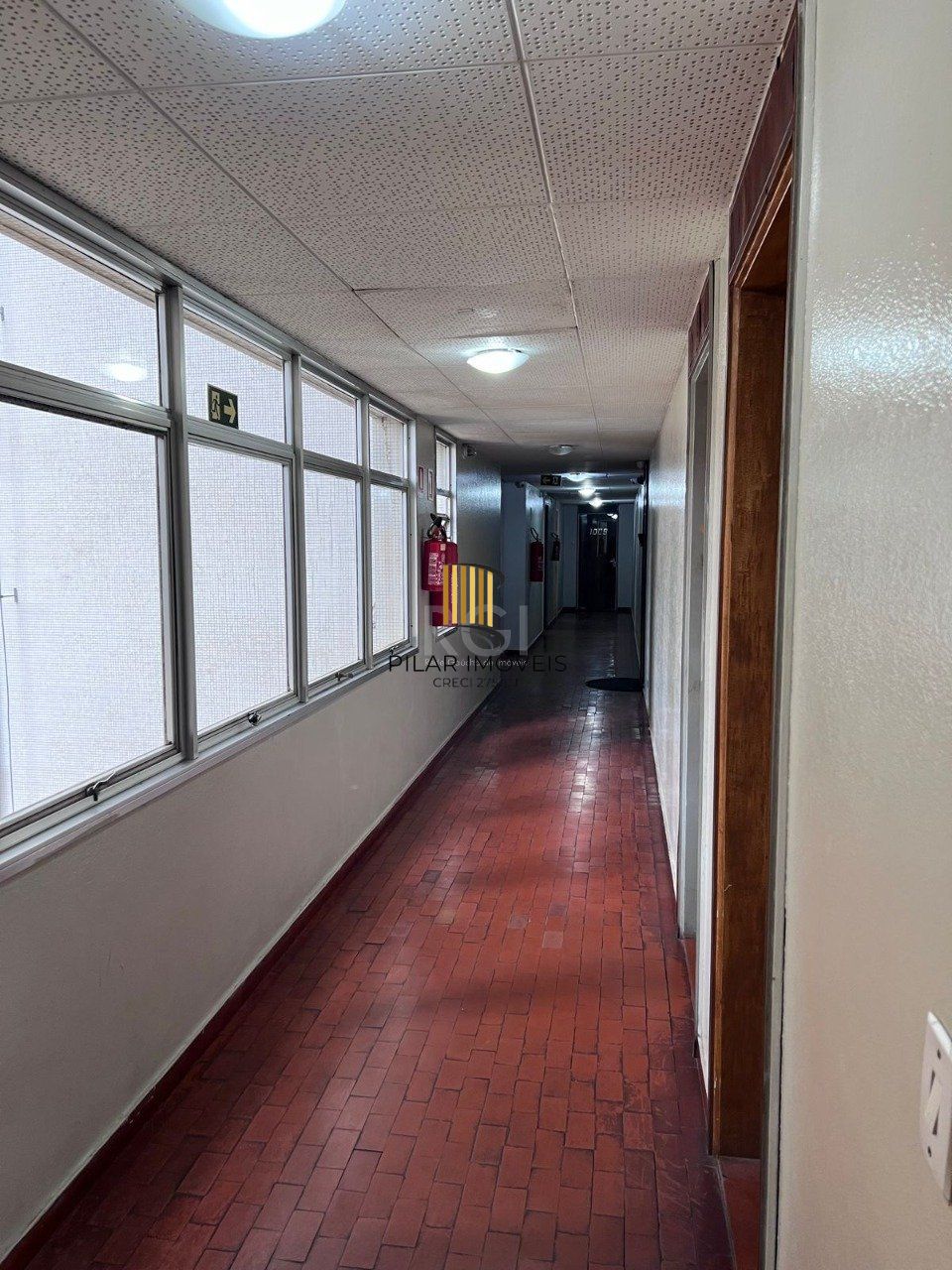 Conjunto/Sala para Venda - 24m², 0 dormitórios, Centro Histórico, Porto Alegre