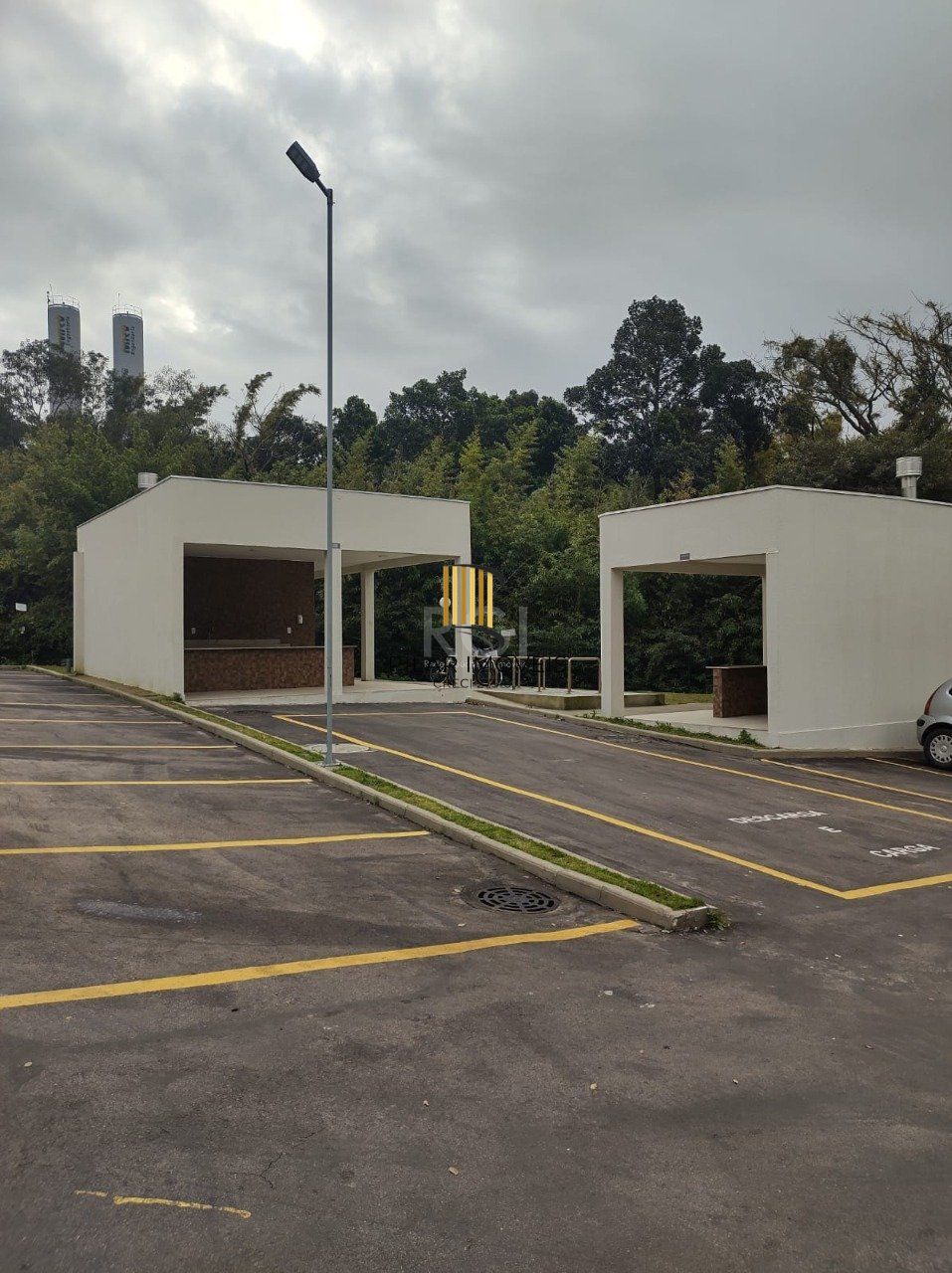 Apartamento com 02 quarto e 01 vaga no Bairro Morro Santana em Porto Alegre