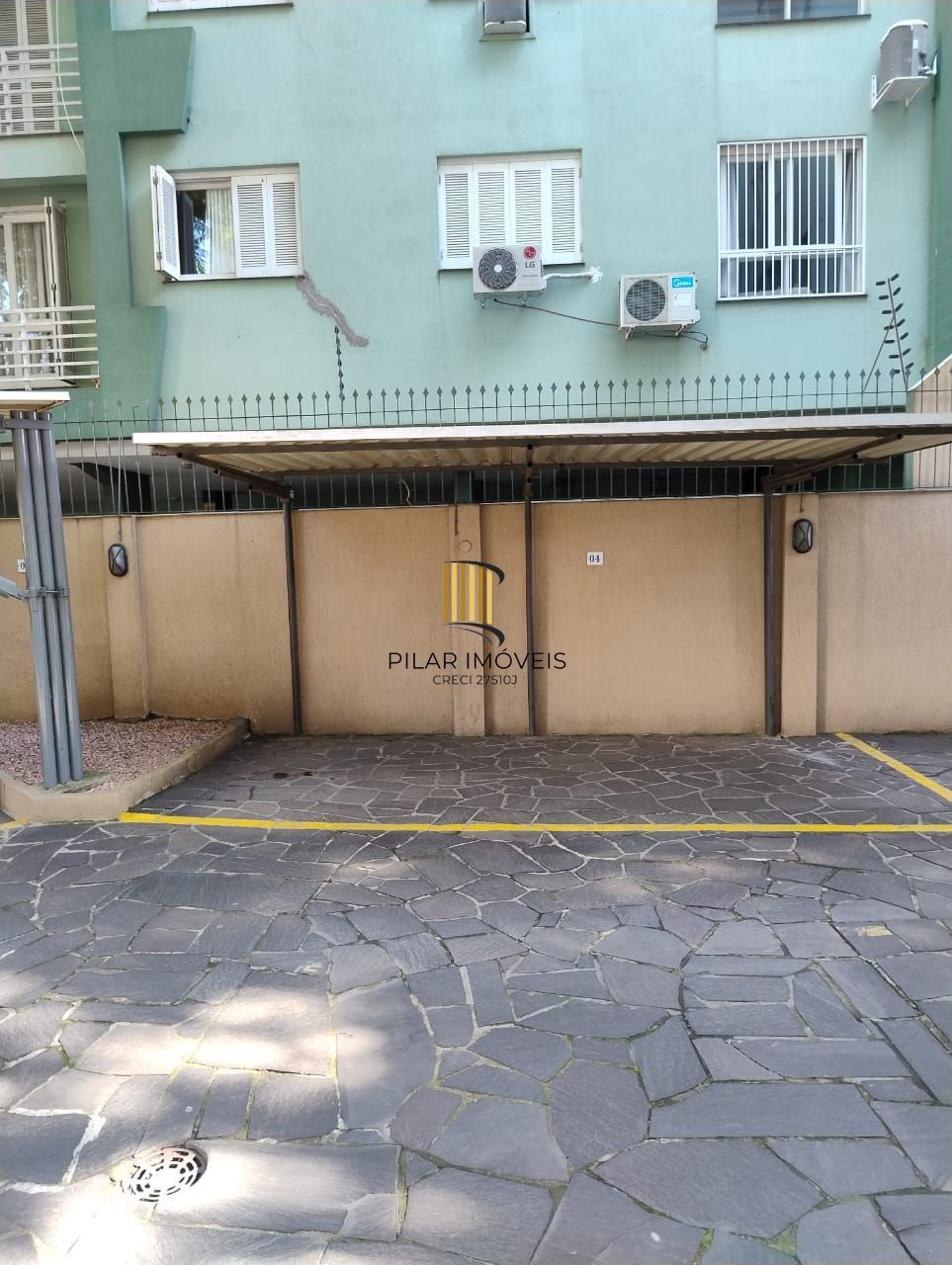 Apartamento Residencial de 2 Quartos em Menino Deus, Porto Alegre, RS
