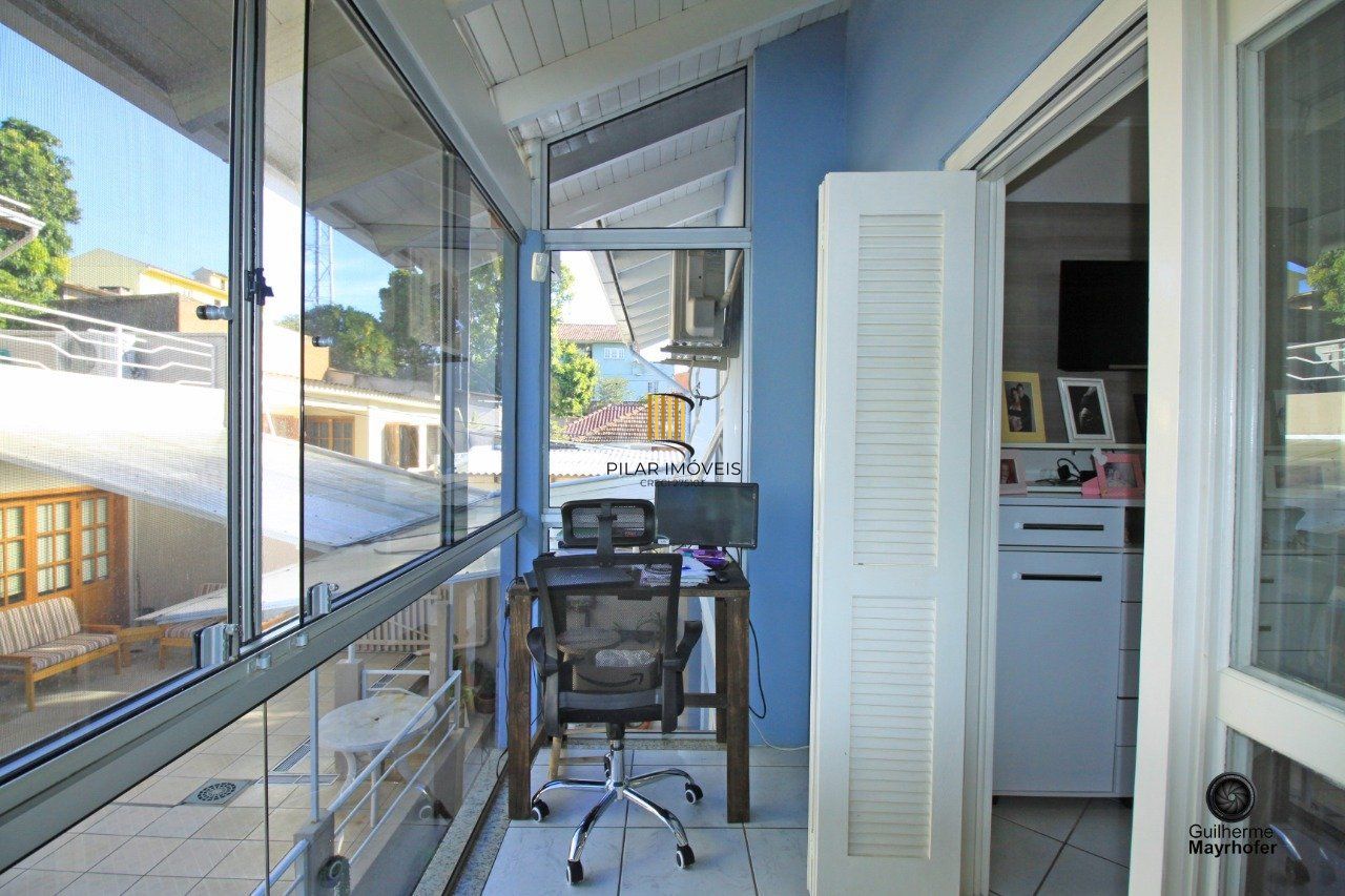 Casa para Venda - 328.5m², 3 dormitórios, sendo 1 suites, 3 vagas - Cavalhada, Porto Alegre