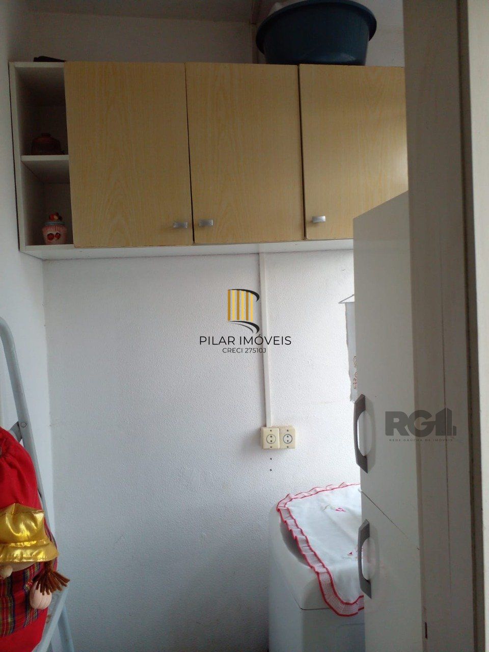 Apartamento para Venda - 72m², 2 dormitórios, Jardim Do Salso, Porto Alegre