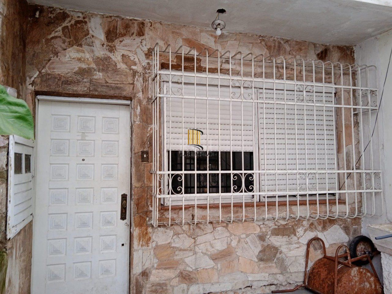 Casa para Venda - 240m², 3 dormitórios, sendo 3 suites, 1 vaga - Centro Histórico, Porto Alegre
