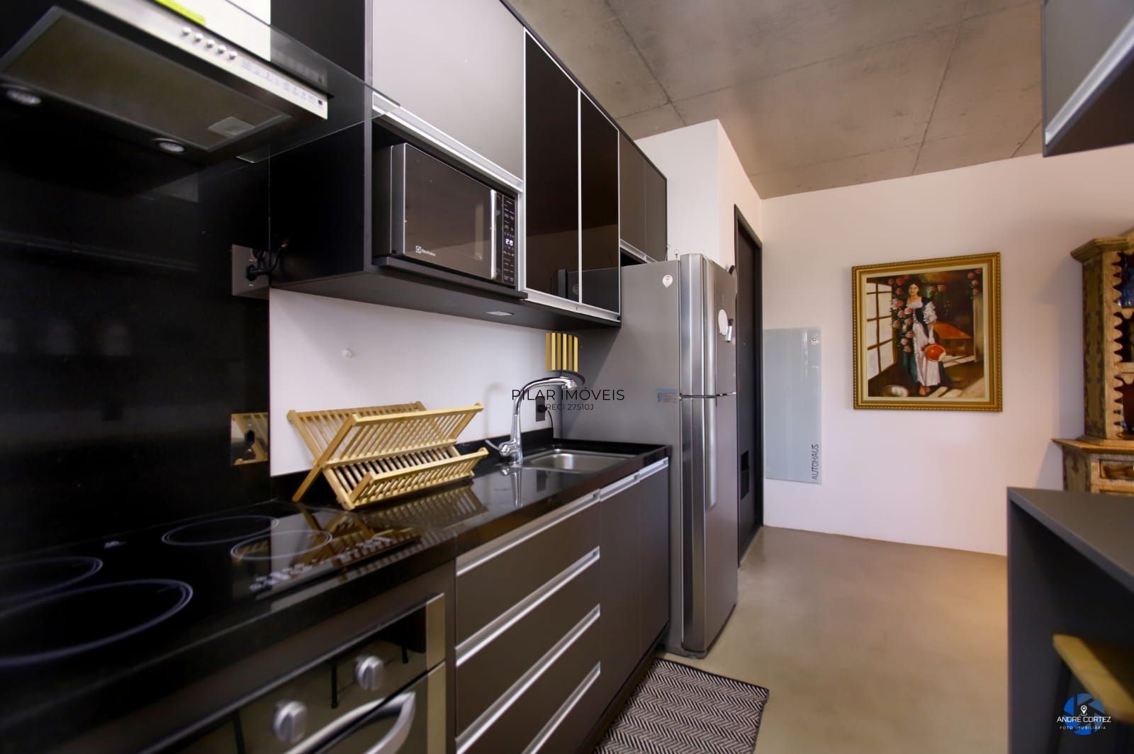 Apartamento de 02 quartos, , 01 vaga, 01 suítes, Área de serviço em Porto Alegre/RS