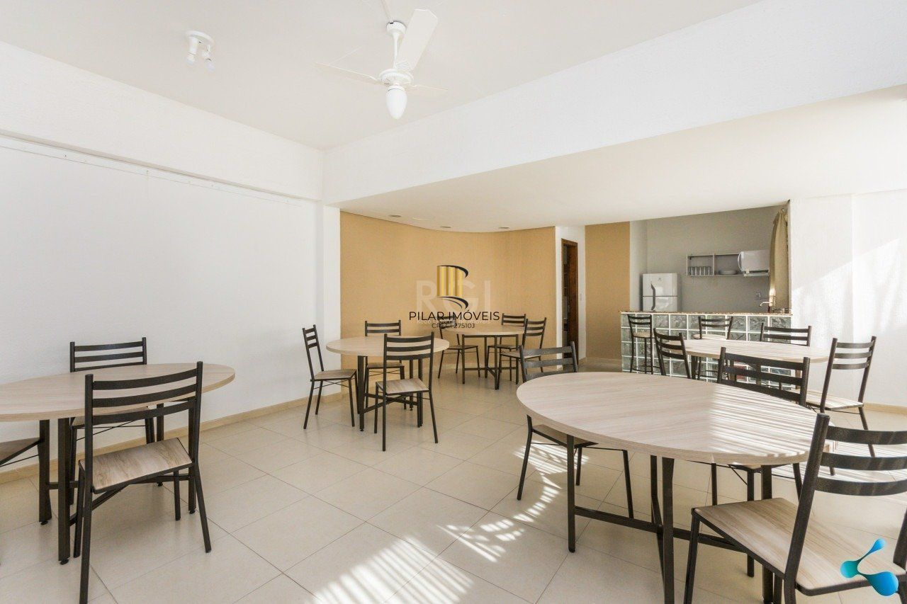 Apartamento 02 dormitórios No Bairro Tristeza em Porto Alegre/RS