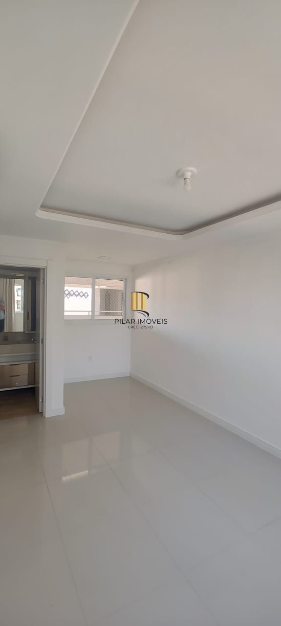 Apartamento com 03 Quartos e 02 vagas em Torres (01 suíte)