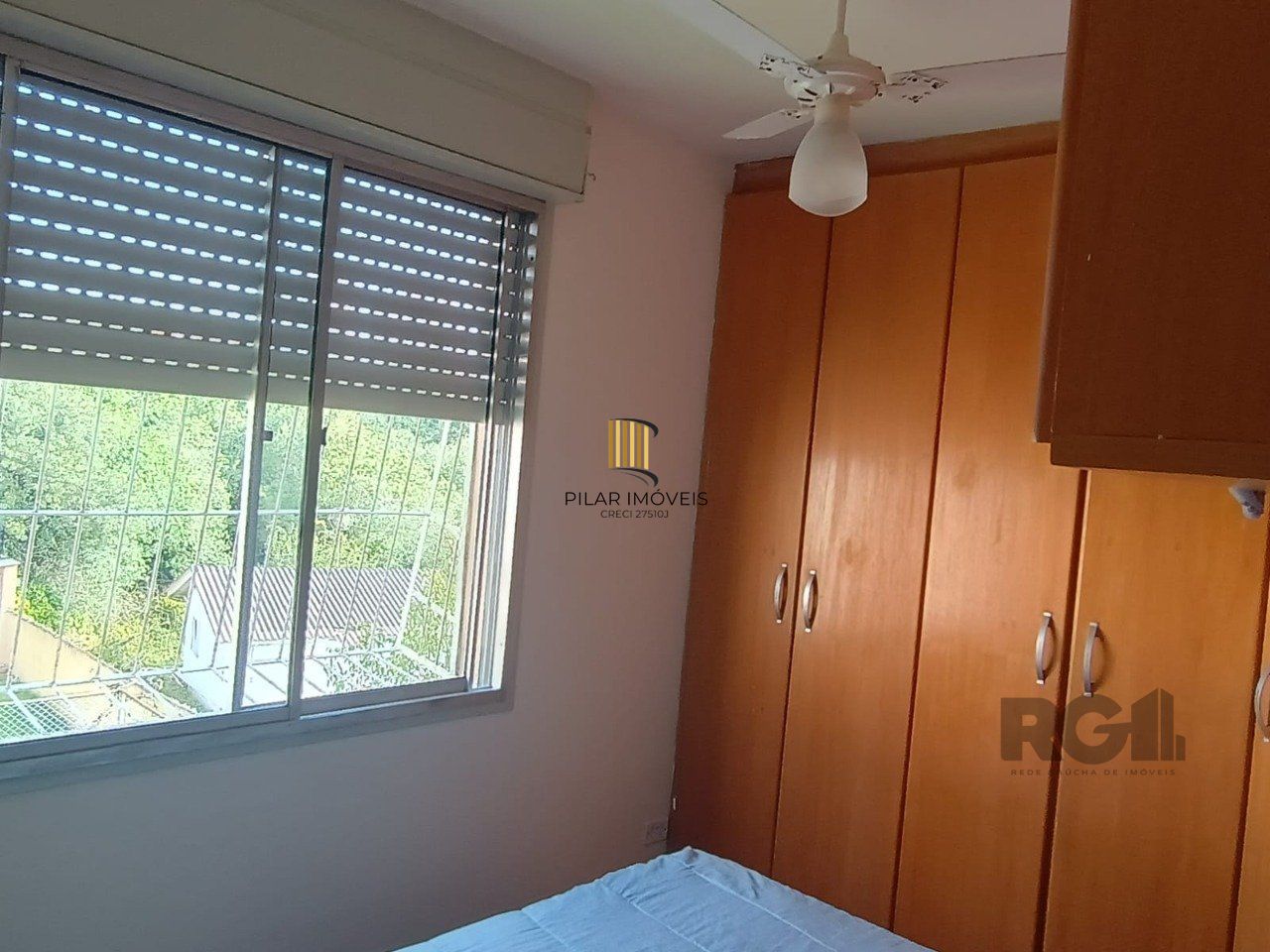 Apartamento com 2 quartos e 1 vaga no Bairro Vila Nova.