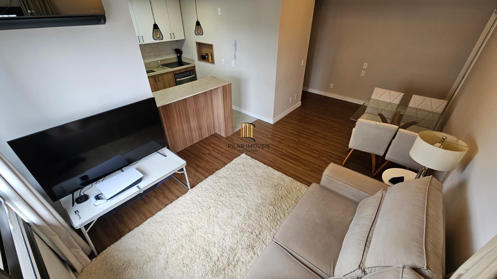 Apartamento de 2 dormitórios 2 suítes , vaga dupla coberta escriturada !
