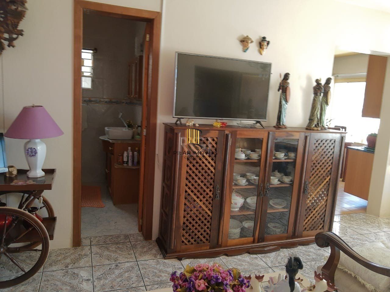 Casa para Venda - 103.38m², 2 dormitórios, sendo 1 suites, 3 vagas - Cecília, Porto Alegre